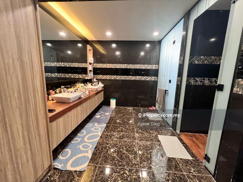 Bungalow House for Sale in Country Heights, Kajang by Elaine Ding - iProperty.com.my