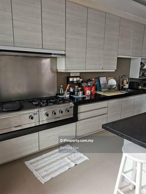 Service Residence for Sale in Majestic Maxim by Richard Ooi - iProperty.com.my