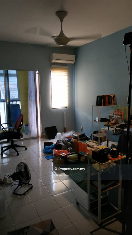 Rumah Bandar untuk Dijual di Aman Siara, Selayang oleh Elaine Yew - iProperty.com.my