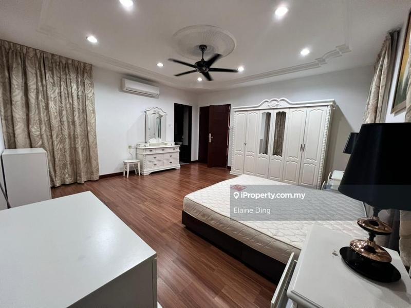 Bungalow House for Sale in Bluwater Estate of The Mines Resort City, Seri Kembangan by Elaine Ding - iProperty.com.my