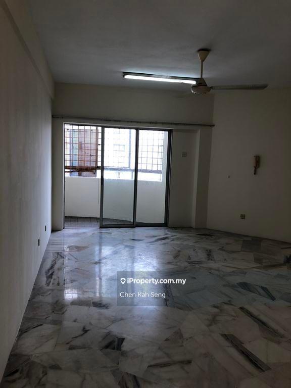 Condominium for Sale in Bukit Pandan Kondominium 1 by Chen Kah Seng - iProperty.com.my