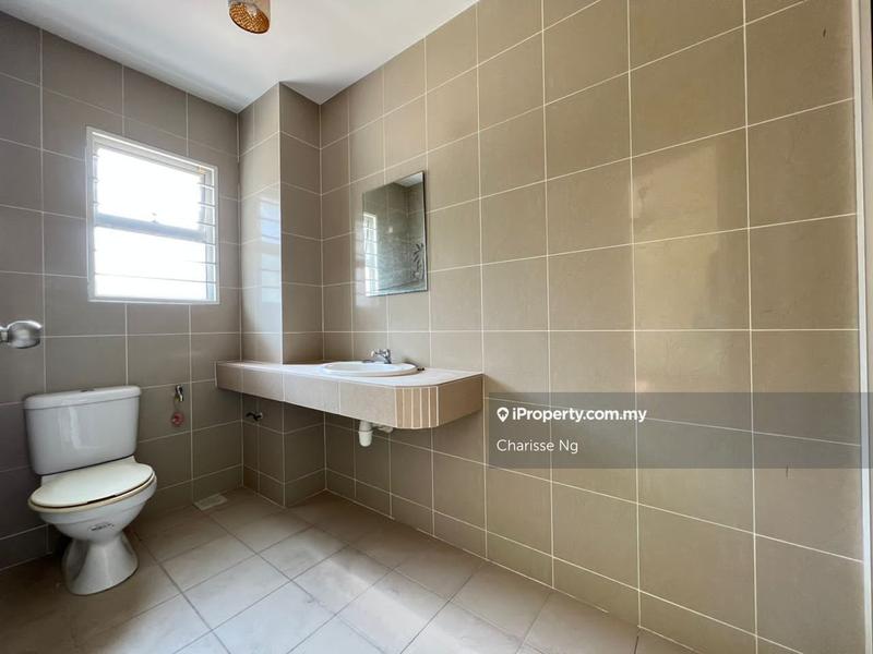 Rumah Berangkai 2.5 Tingkat untuk Dijual di mic2e, Cheras oleh Charisse Ng - iProperty.com.my