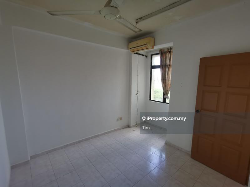 Pangsapuri untuk Dijual di Pangsapuri Bukit Beruang Utama oleh Tim - iProperty.com.my