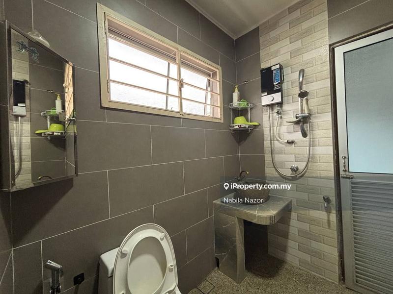 Rumah Berangkai 2 Tingkat untuk Dijual di Wakaf Bharu, Tumpat oleh Nabila Nazori - iProperty.com.my