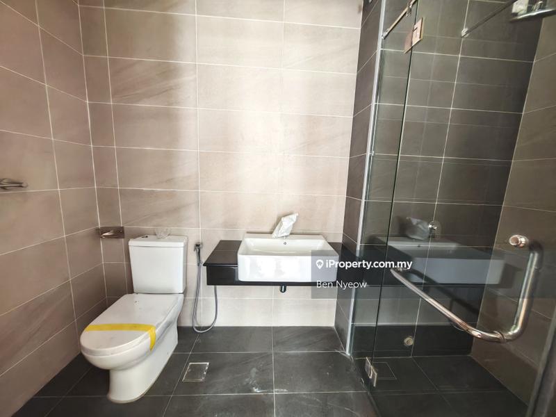 Rumah Berkembar untuk Dijual di Taman Sutera, Johor Bahru oleh Ben Nyeow - iProperty.com.my