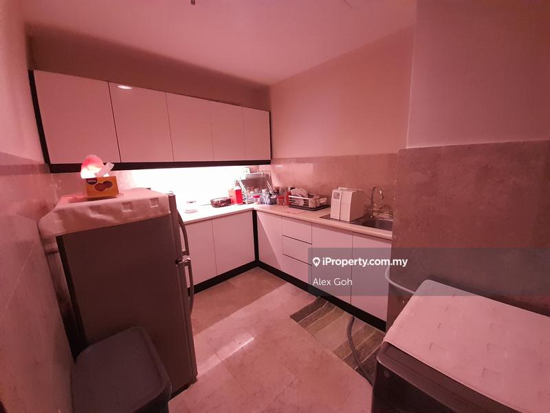 Residensi Servis untuk Dijual di Berjaya Times Square oleh Alex Goh - iProperty.com.my