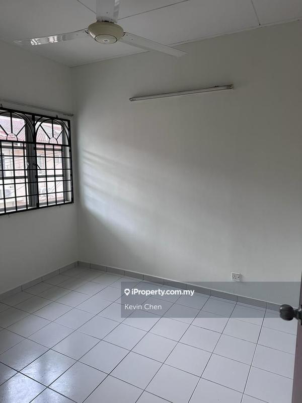 2.5-storey Terraced House for Sale in Taman Kurnia Indah, Kajang by Kevin Chen - iProperty.com.my