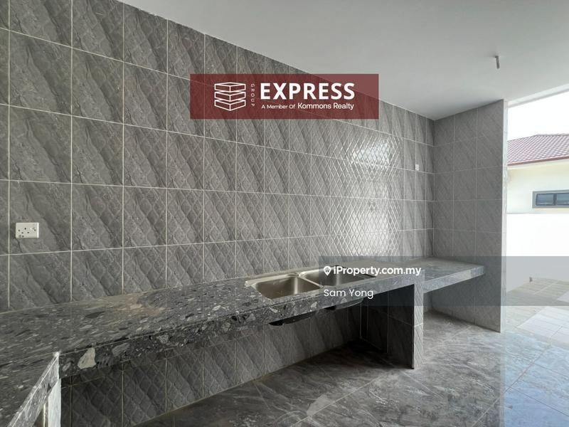 Rumah Teres 2-Tingkat untuk Dijual di Coastal Villa, Luak, Miri oleh Sam Yong - Kitchen - iProperty.com.my