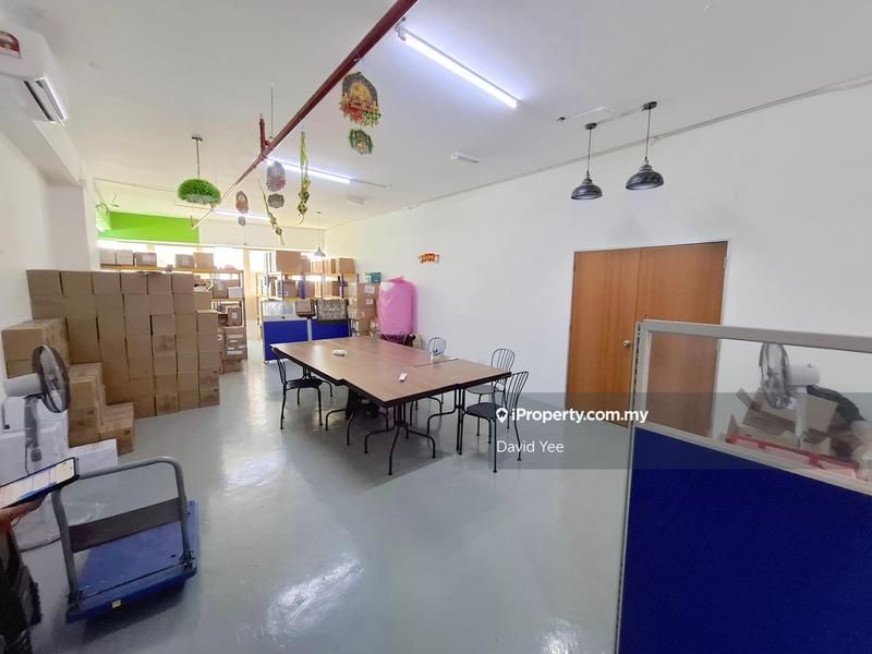 For Rent - Menara 8trium