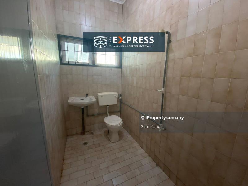 Rumah Berkembar untuk Dijual di Riam, Miri oleh Sam Yong - iProperty.com.my