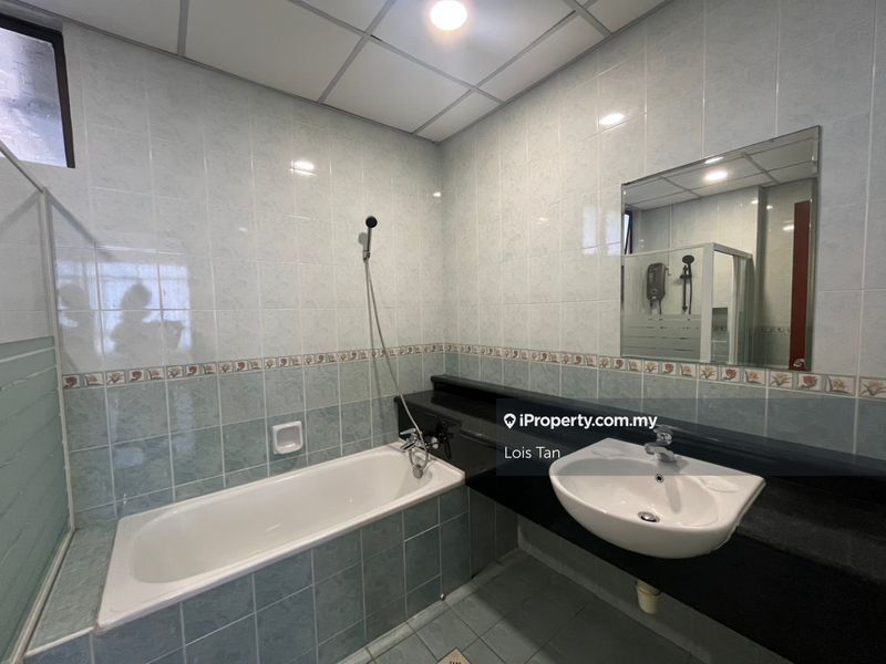 Kondominium untuk Dijual di 1 Bukit Utama oleh Lois Tan - iProperty.com.my