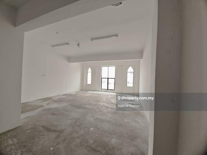 Shop / Office untuk Dijual di Kota Bharu, Kelantan oleh Nabila Nazori - iProperty.com.my