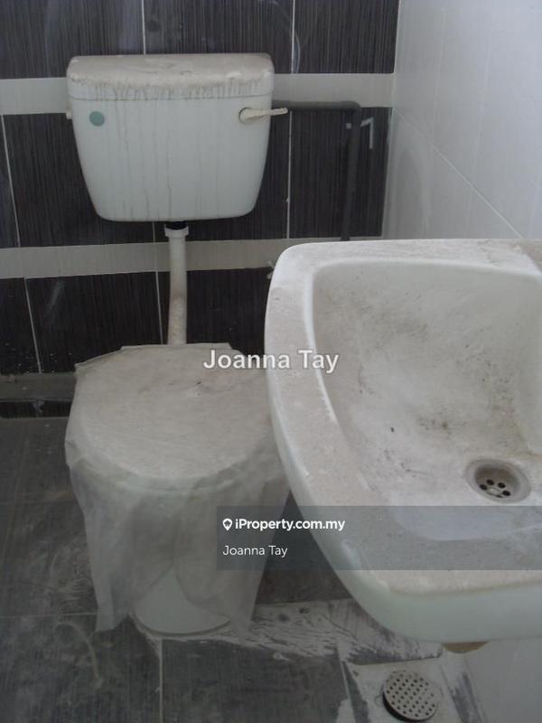 Shop for Sale in station 18, jalan pasir puteh, Ipoh by Joanna Tay - iProperty.com.my