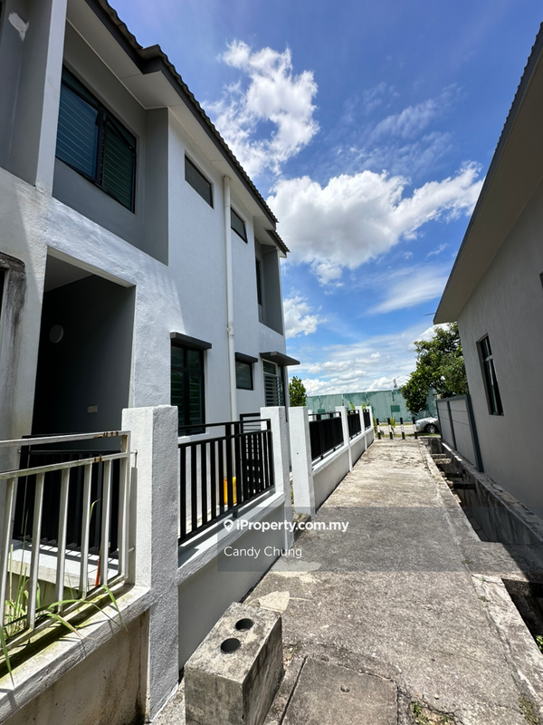 2-storey Terraced House for Sale in Lakeside Residences, Bandar Metro Puchong, Puchong by Candy Chung - iProperty.com.my