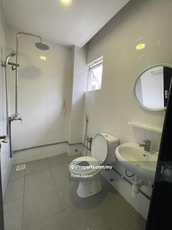 Rumah Berkembar untuk Dijual di Wira Heights, Bandar Sungai Long oleh Ryan Ngiuo - iProperty.com.my