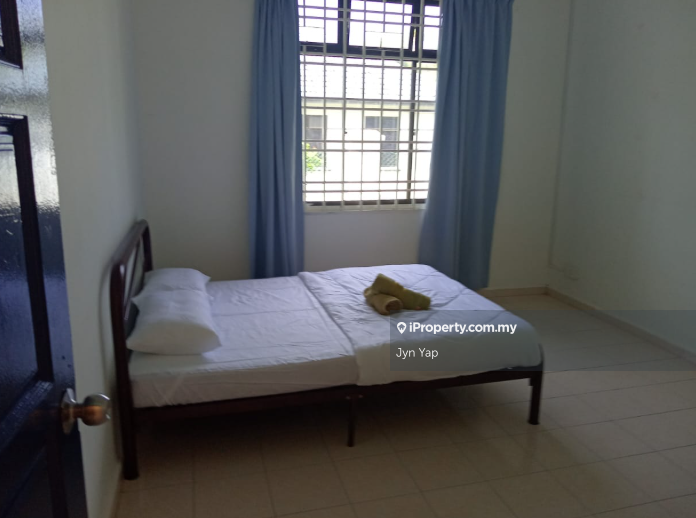 Bungalow House for Rent in Batu Hitam, Kuantan by Jyn Yap - iProperty.com.my