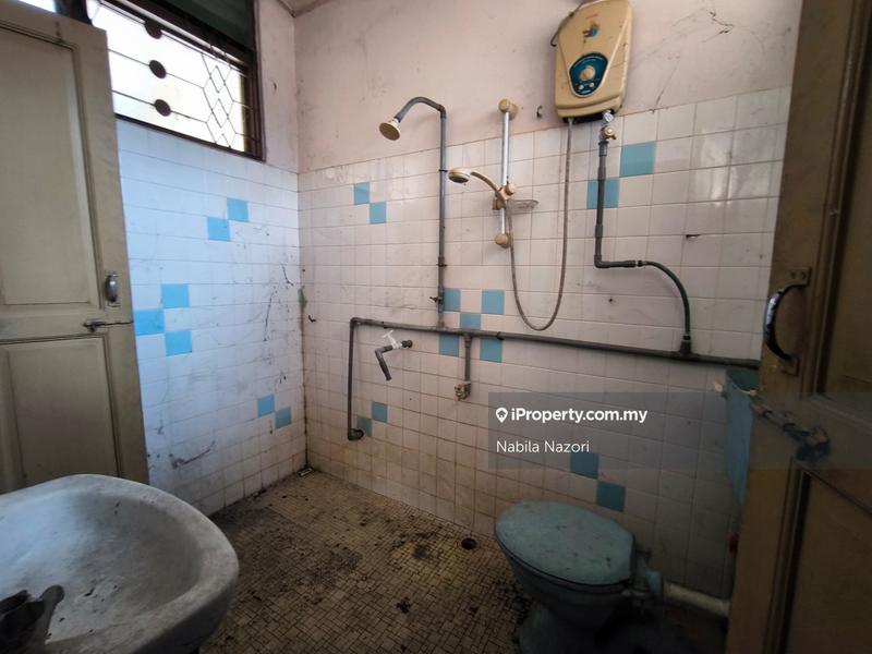 Bungalow House for Sale in Lundang, Kota Bharu by Nabila Nazori - iProperty.com.my