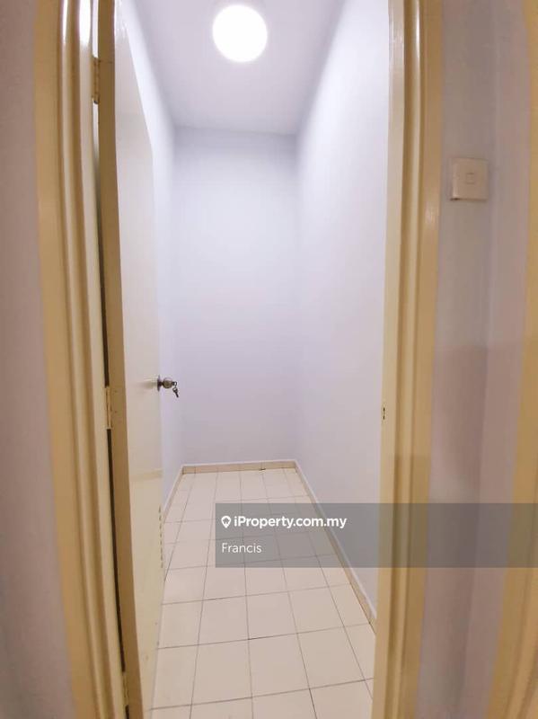 Condominium for Sale in Klebang 8 by Francis - iProperty.com.my