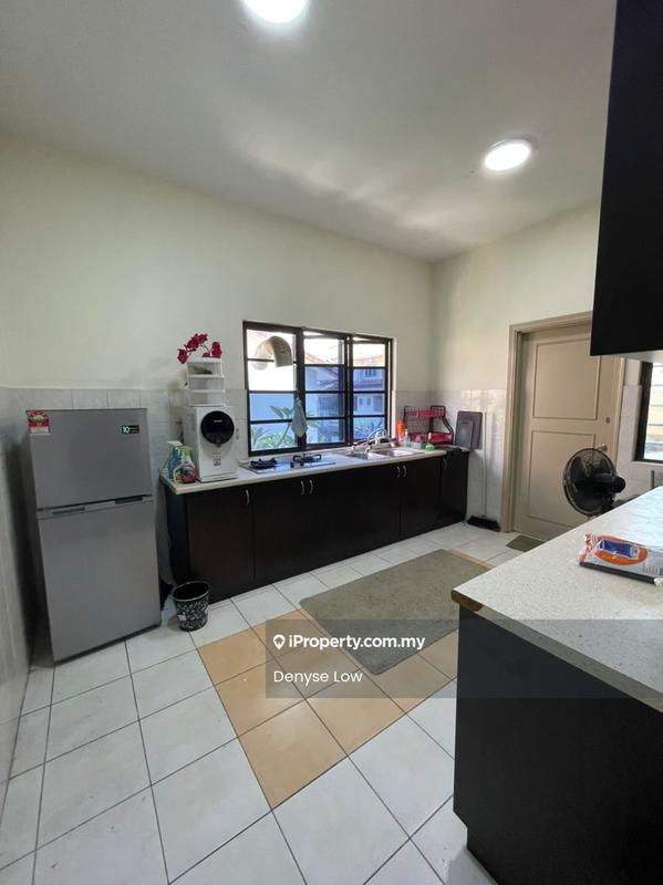 Townhouse for Rent in Parkville Sunway Damansara, Petaling Jaya by Denyse Low - iProperty.com.my