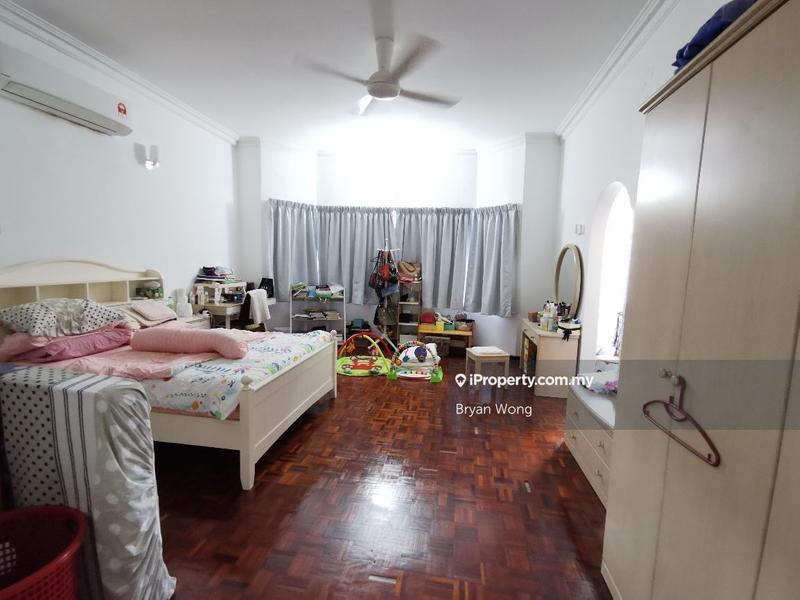 Semi-Detached House for Sale in Damansara Jaya, Petaling Jaya by Bryan Wong - iProperty.com.my