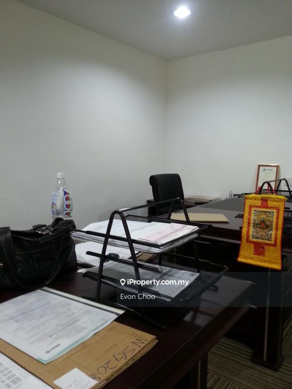 Kedai untuk Dijual di Taman Petaling Avenue, Petaling Jaya oleh Evon Choo - iProperty.com.my