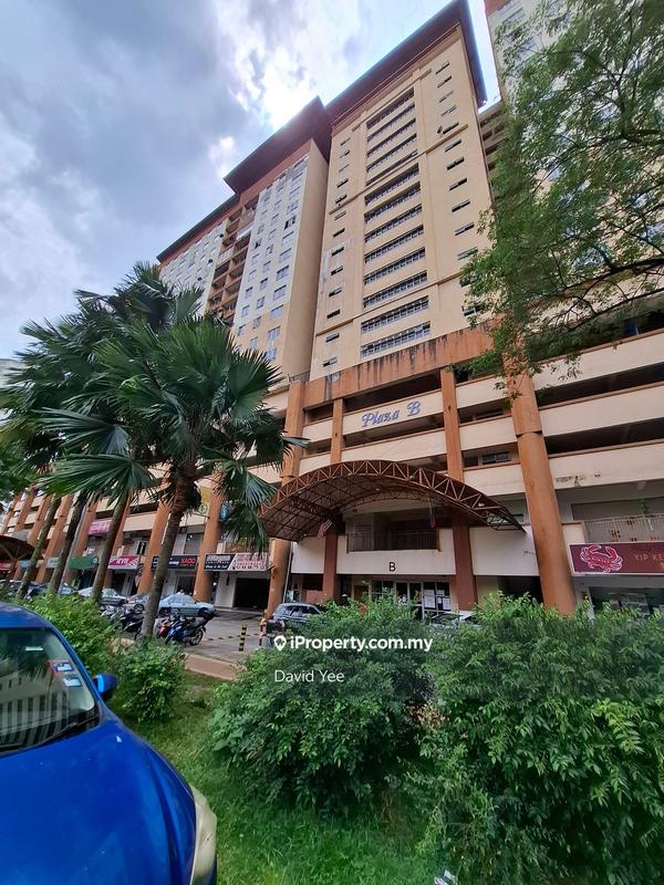 For Sale - Plaza Metro Prima