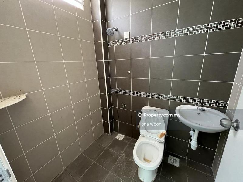 Bungalow House for Sale in Taman Anjung Gapam, Bemban by Fiona Woon - iProperty.com.my