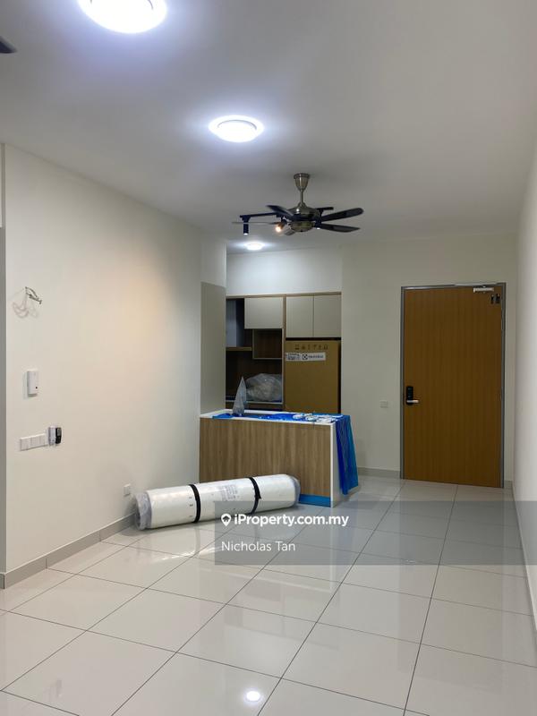 Service Residence for Sale in Millerz Square by Nicholas Tan - Fully fitted kitchen - iProperty.com.my