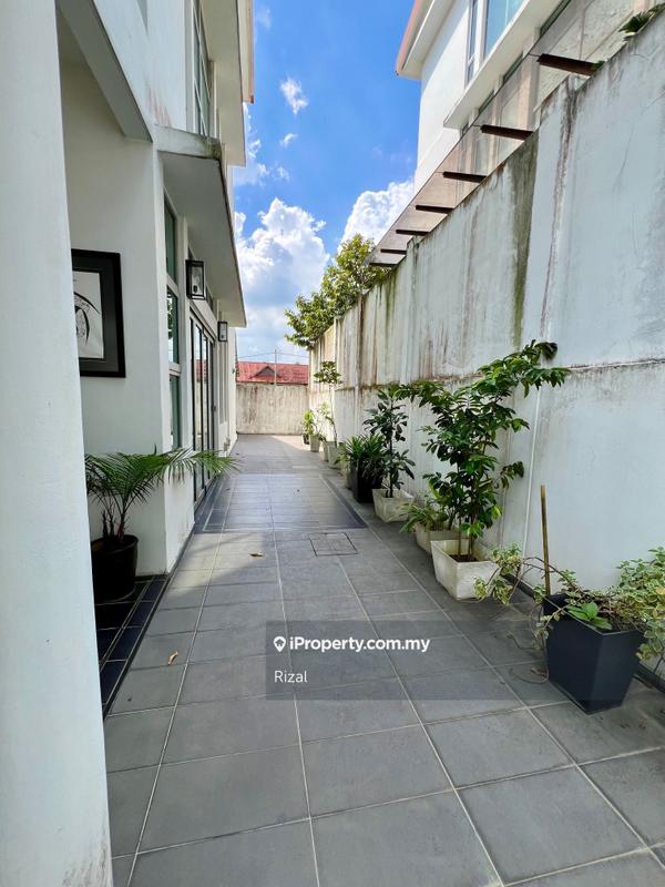 Rumah Berkembar untuk Dijual di Taman Tun Dr Ismail, Kuala Lumpur oleh Rizal - iProperty.com.my