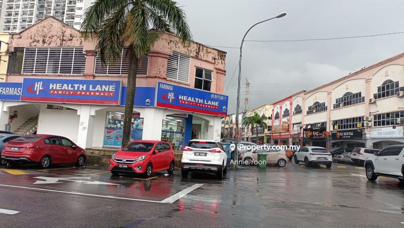 Shop for Sale in Taman Bukit Serdang, Seri Kembangan by Annie Yoon - iProperty.com.my
