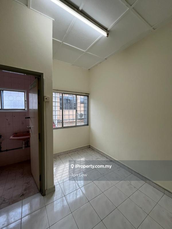 Rumah Berangkai 2 Tingkat untuk Dijual di Taman Sri Endah, Sri Petaling oleh Jon Low - iProperty.com.my