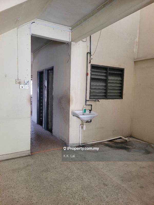 Rumah Berangkai 2 Tingkat untuk Dijual di Taman Salak Selatan, Salak South oleh K.K. Lai - iProperty.com.my