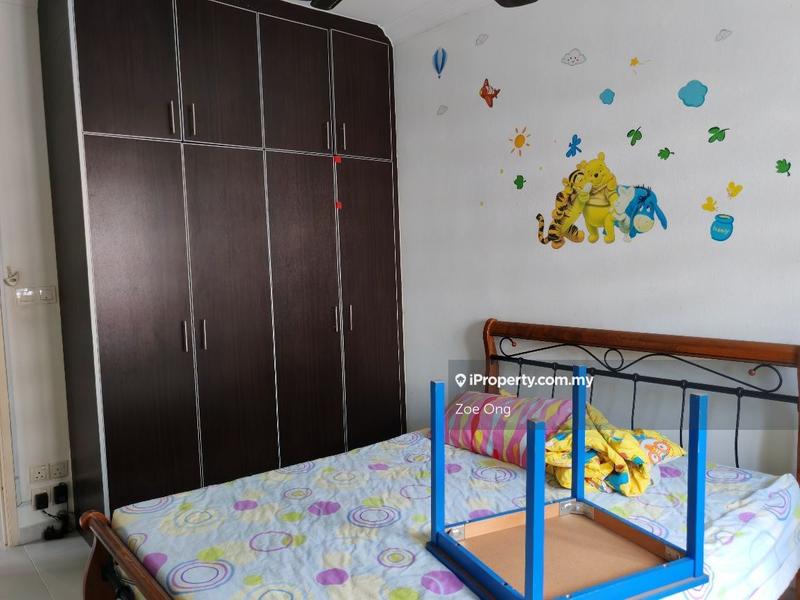 Rumah Teres 2-Tingkat untuk Dijual di Seri Utama Damansara, Kota Damansara oleh Zoe Ong - iProperty.com.my