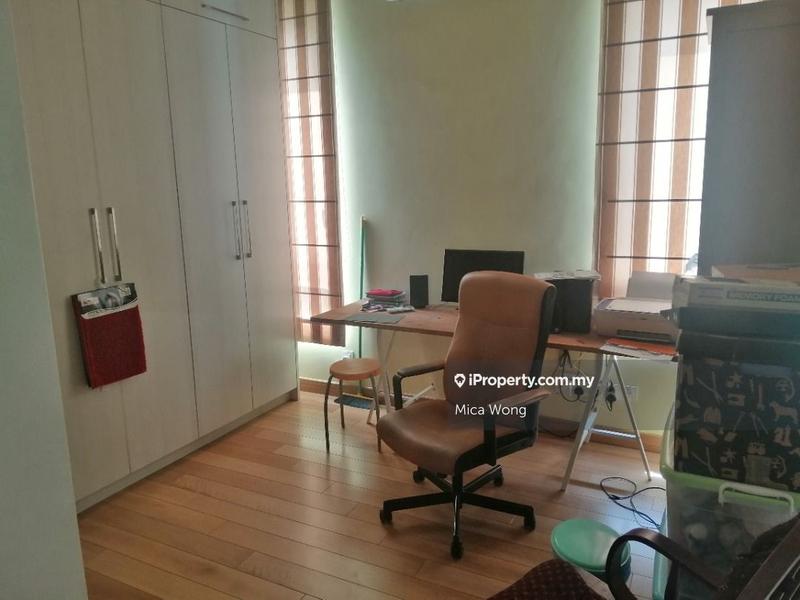 Bungalow House for Sale in Subang Jaya, Selangor by Mica Wong - iProperty.com.my