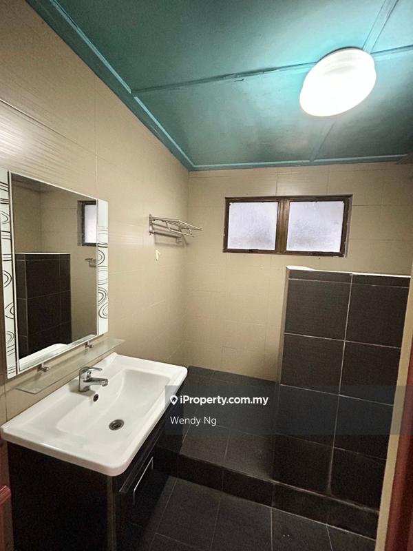 Kondominium untuk Disewa di Taman Desa Pesona oleh Wendy Ng - iProperty.com.my