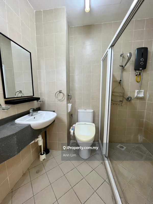 Service Residence for Sale in Waldorf Tower by Ann Lim - iProperty.com.my