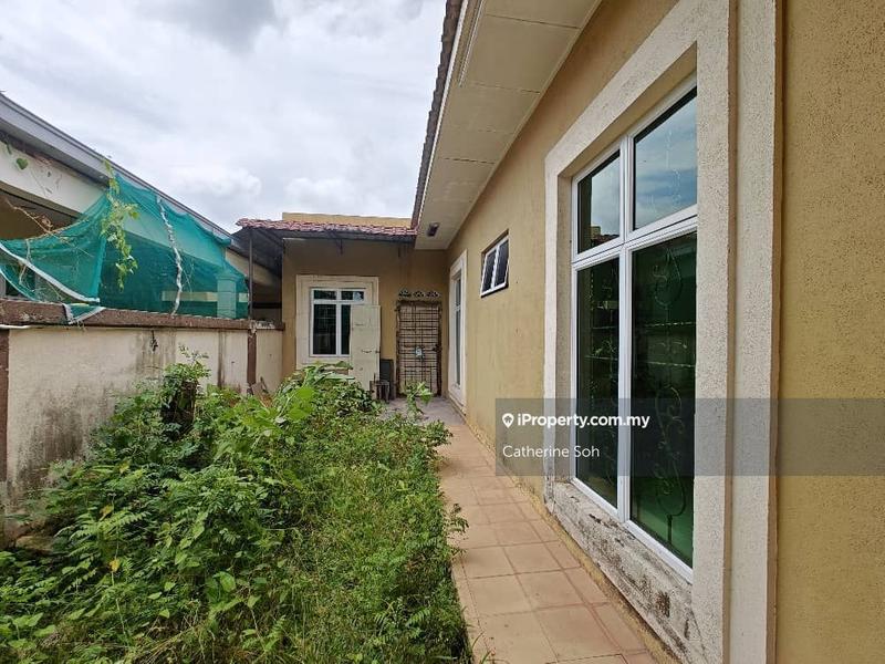 Semi-Detached House for Sale in Taman Paya Rumput Indah, Paya Rumput by Catherine Soh - iProperty.com.my