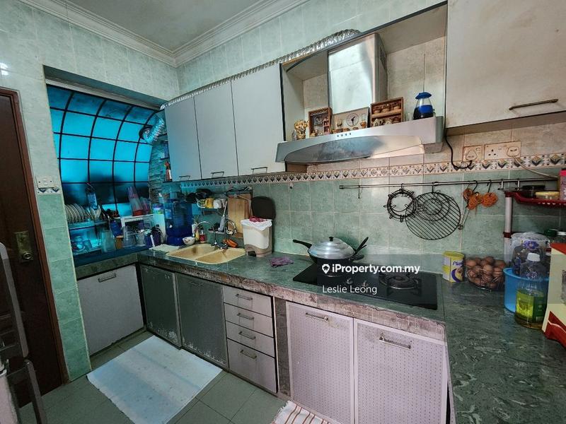 Bungalow House for Sale in Kota Emerald, Rawang by Leslie Leong - iProperty.com.my