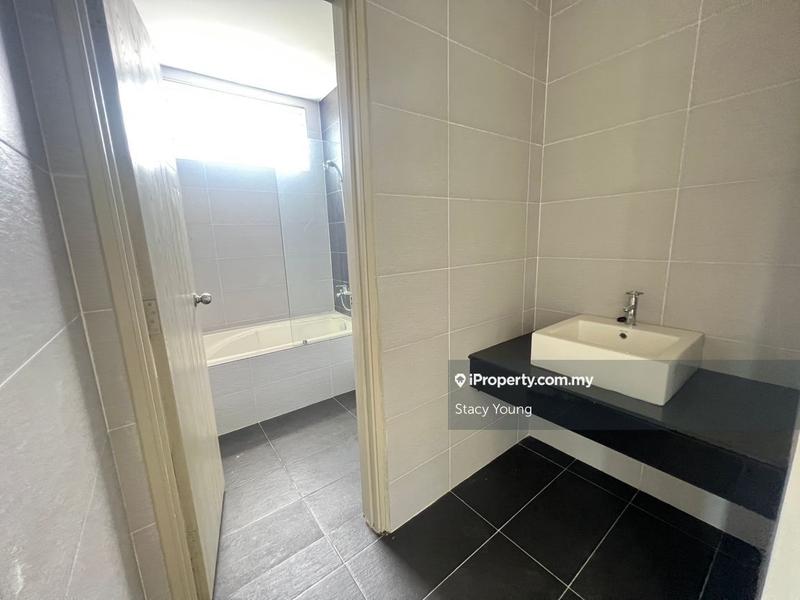 2.5-storey Terraced House for Sale in Balakong, Selangor by Stacy Young - iProperty.com.my