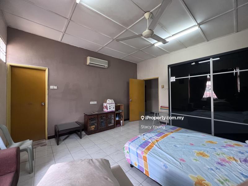 Rumah Teres untuk Dijual di Bandar Mahkota Cheras, Cheras oleh Stacy Young - iProperty.com.my