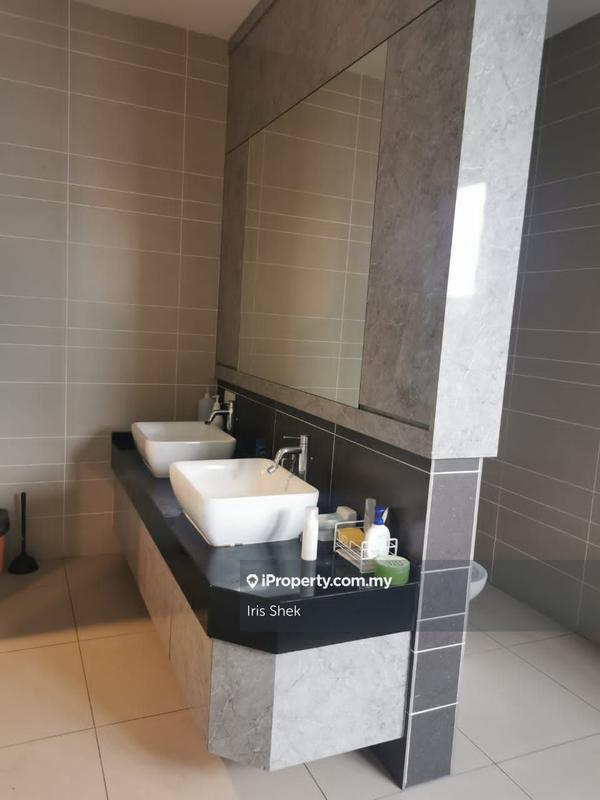 Bungalow House for Sale in Kota Kemuning, Shah Alam by Iris Shek - iProperty.com.my