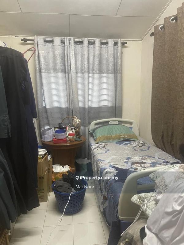 Rumah Teres 2-Tingkat untuk Dijual di Seksyen 19, Shah Alam oleh Mat Noor - iProperty.com.my