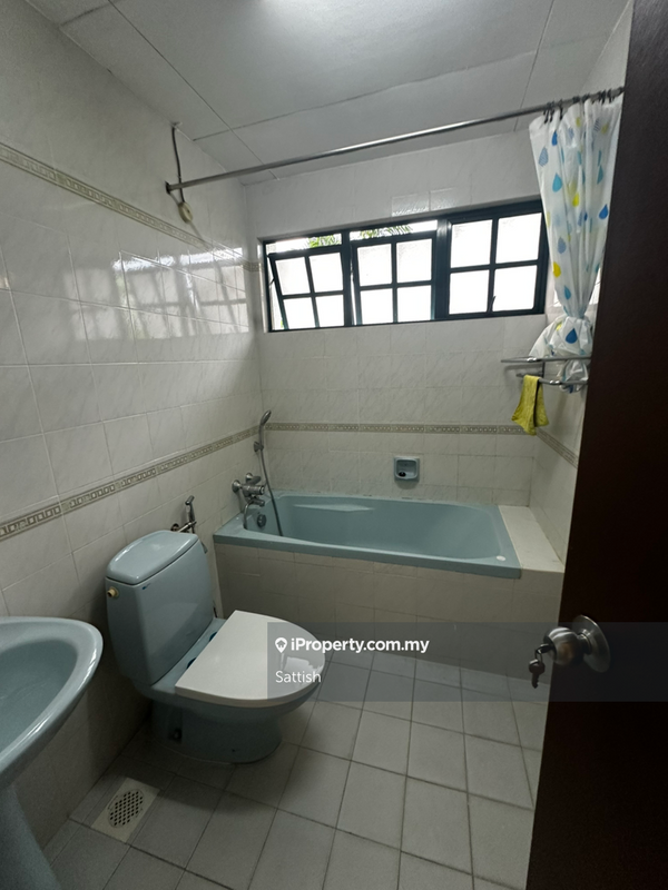 Condominium for Rent in Tuscany by Sattish - iProperty.com.my