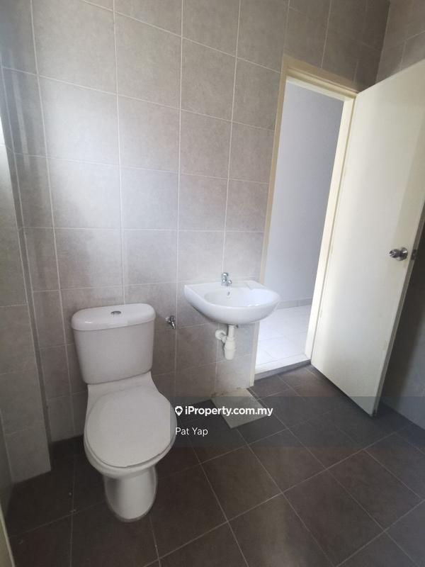 Rumah Berangkai 2.5 Tingkat untuk Dijual di Kota Kemuning, Shah Alam oleh Pat Yap - iProperty.com.my