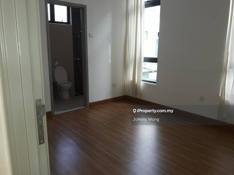 Rumah Berkembar untuk Dijual di Usj 1, Subang Jaya oleh Johnny Wong - iProperty.com.my