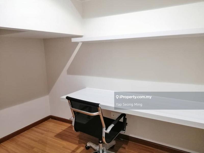 Kediaman Servis untuk Dijual di i-SOHO @ i-City oleh Yap Seong Ming - iProperty.com.my