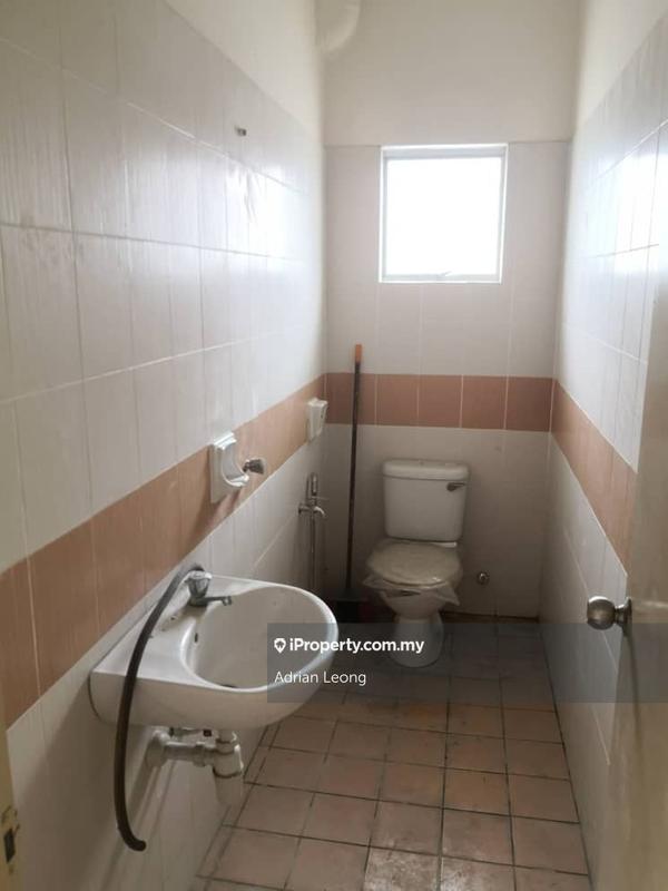 Semi-Detached House for Sale in Taman Puncak Jalil, Seri Kembangan by Adrian Leong - iProperty.com.my