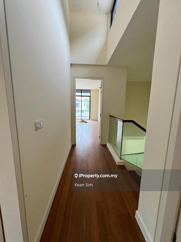 Rumah Berkembar untuk Dijual di Bukit Rimau, Shah Alam oleh Kean Sim - iProperty.com.my