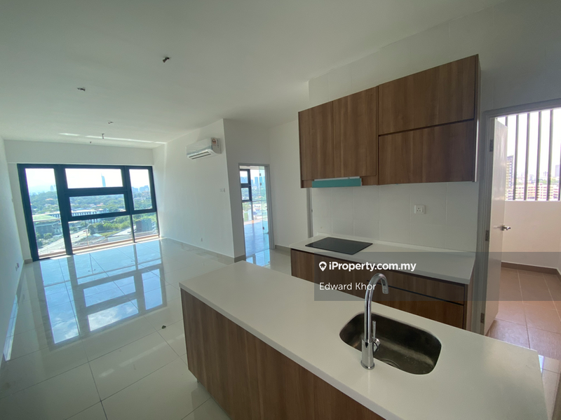 Residensi Servis untuk Dijual di Pacific Star oleh Edward Khor - iProperty.com.my