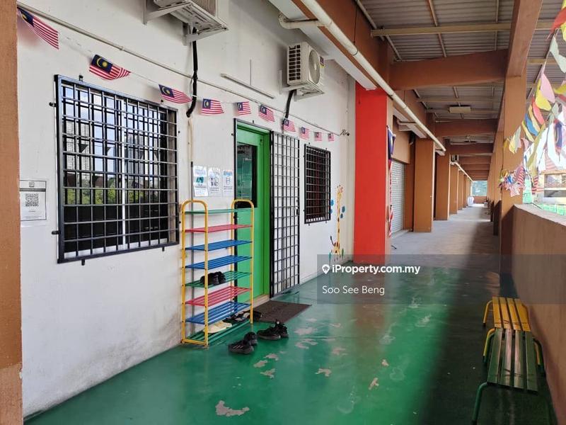 Pejabat-Runcit untuk Dijual di Flora Damansara commercial lot, Damansara Perdana oleh Soo See Beng - iProperty.com.my